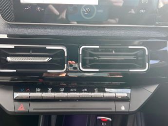 Renault 5 110kW Techno Comfort Range 52kWh 5dr Auto