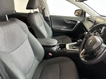 Toyota RAV4 5Dr Design 2.5 VVT-i Hybrid Auto