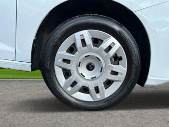 Ford Transit Connect 230 SWB 2.0 Tdci Trend 122PS Auto