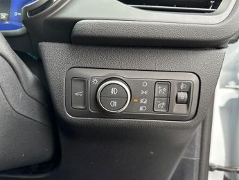 Ford Kuga 5Dr Black Package 2.5 FHEV 190PS 2WD Auto