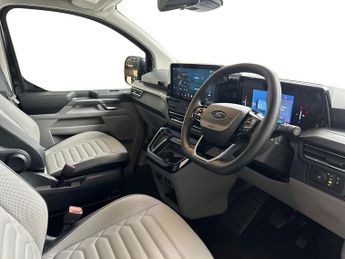 Ford Tourneo Custom 340 SWB Titanium X 65kWh 160kw / 218PS RWD Auto