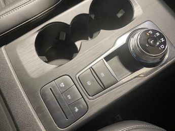 Ford Kuga 2.5 PHEV (190PS) Automatic Titanium 5dr.