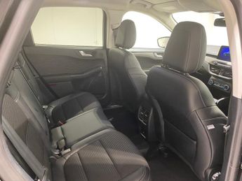 Ford Kuga 2.5 PHEV (225PS) Automatic Titanium Edition 5dr.