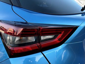 Nissan Juke 1.0 DiG-T 114 N-Connecta 5dr DCT