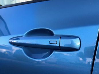 Nissan Juke 1.0 DiG-T 114 N-Connecta 5dr DCT