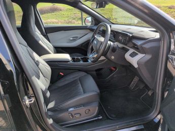 Ford Capri 210kW Premium 77kWh 5dr Auto