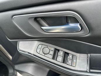 Nissan X-Trail 5Dr Acenta Premium 1.5 E-Power Hybrid 204PS Auto