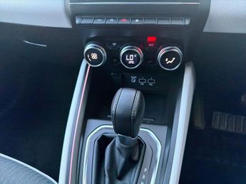 Renault Clio 5Dr Techno 1.6 E-Tech Hybrid 145PS Auto