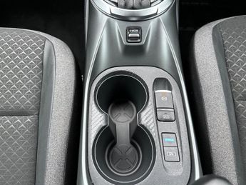 Nissan Juke 5Dr N-Connecta 1.6 Hybrid Auto