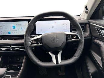 MG HS 5Dr Trophy 1.5 Hybrid + Auto