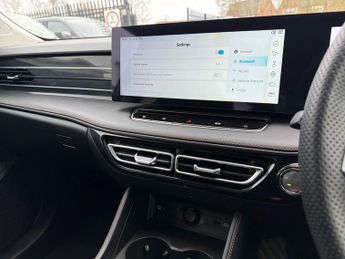 MG HS 5Dr Trophy 1.5 Hybrid + Auto