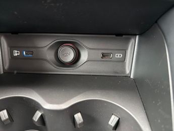 MG HS 5Dr Trophy 1.5 Hybrid + Auto