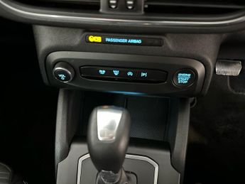 Ford Focus 5Dr Titanium 1.0 MHEV 155PS Auto