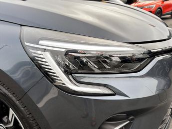 Renault Clio 1.6 E-TECH full hybrid 145 Techno 5dr Auto