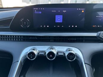 OMODA 9 5Dr Noble 1.5 PHEV Auto