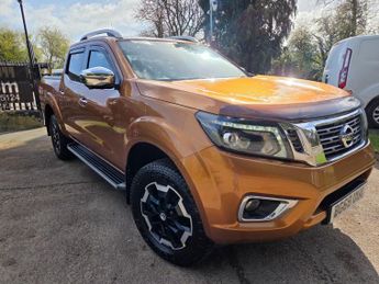 Nissan Navara Double Cab Pick Up Tekna 2.3dCi 190 TT 4WD Auto