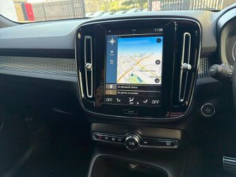 Volvo XC40 5Dr R Design Pro 2.0 MHEV Auto