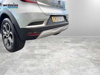 Renault Captur 1.6 E-Tech full hybrid 145 Techno 5dr Auto