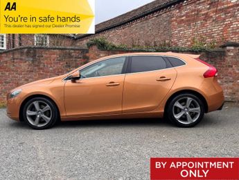 Volvo V40 T4 SE LUX NAV