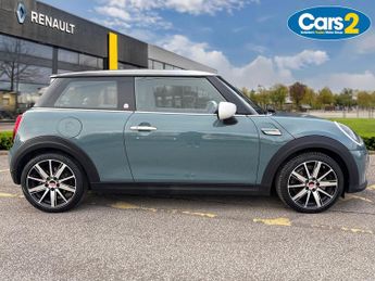 MINI HATCHBACK 135kW Cooper S Multitone Edition 33kWh 3dr Auto