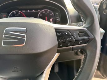 SEAT Arona 5Dr Xperience Lux 1.0 TSI 110PS Auto