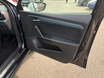 SEAT Arona 5Dr Xperience Lux 1.0 TSI 110PS Auto