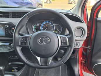 Toyota Yaris 1.5 Hybrid Icon 5dr CVT