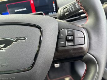 Ford Mustang Mach-E 5Dr Premium 91kWh Extended Range AWD Auto