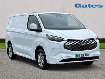 Ford Transit 320 SWB Limited 65kWh 100kw / 136PS Auto