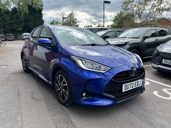 Toyota Yaris 1.5 Hybrid Design 5dr CVT
