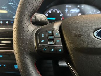 Ford Focus 5Dr ST-Line 1.0 MHEV 155PS Auto