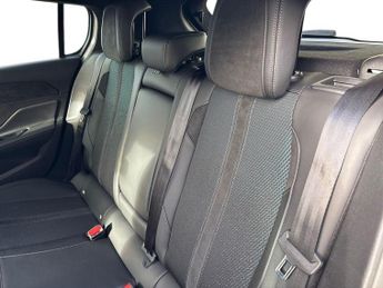 Peugeot 308 5Dr First Edition 115kW 54kWh Auto