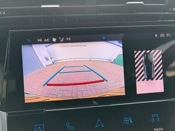 Peugeot 308 5Dr First Edition 115kW 54kWh Auto