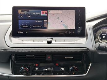 Nissan Qashqai 1.3 DiG-T MH 158 N-Connecta 5dr Xtronic 4WD