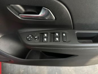 Vauxhall Corsa 5Dr Elite Nav Premium 100kW 50kWh Auto