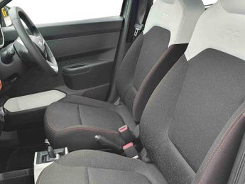 Dacia Spring 27kWh Expression 45 33kW 5dr Auto