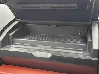 Dacia Spring 27kWh Expression 45 33kW 5dr Auto