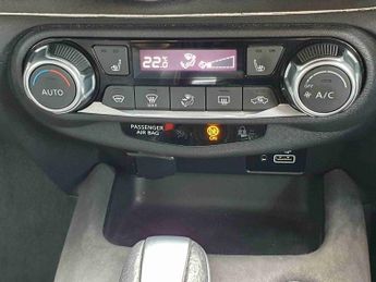 Nissan Juke 1.6 Hybrid Tekna+ 5dr Auto