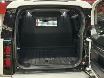 Land Rover Defender D250 Hard Top 90 3.0l 250ps Auto