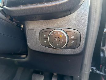 Ford Puma 5Dr ST-Line 1.0 MHEV 125PS Auto