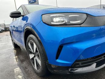 Ford Capri 5Dr Select Extended Range 2WD Auto