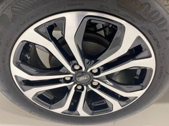 Ford Puma 1.0 Turbo EcoBoost (125PS) mHEV 6 spd ST-Line 5dr.