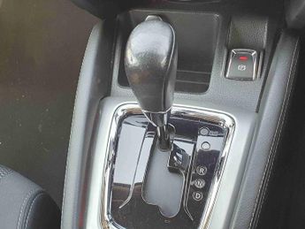 Nissan Qashqai 1.6 dCi N-Tec+ 5dr Xtronic