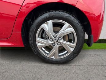 Toyota Yaris 5Dr Icon 1.5 Hybrid Auto