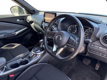 Nissan Juke 1.0 DiG-T N-Connecta 5dr DCT