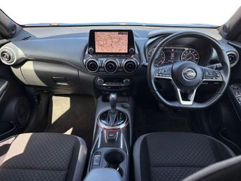 Nissan Juke 1.0 DiG-T N-Connecta 5dr DCT
