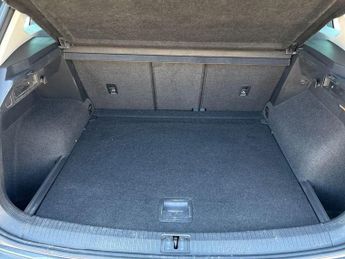 Volkswagen Tiguan 2.0 TSi 180 4Motion SEL 5dr DSG