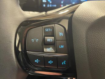 Ford Puma 1.0 Turbo EcoBoost (125PS) mHEV 6 spd Titanium 5dr.