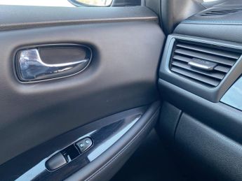 Nissan LEAF 110kW Tekna 39kWh 5dr Auto