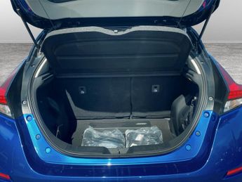 Nissan LEAF 110kW Tekna 39kWh 5dr Auto